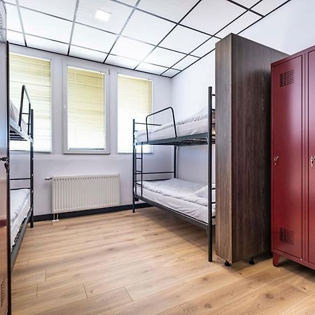 Vola Hostel Varsó Kültér fotó