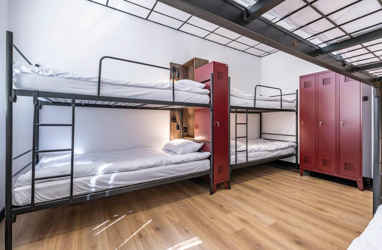 Vola Hostel Varsó Kültér fotó