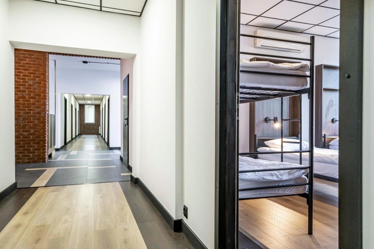 Vola Hostel Varsó Kültér fotó